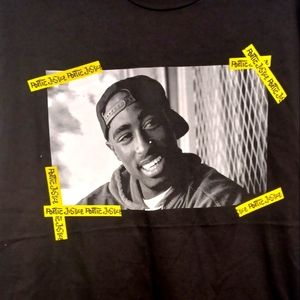 ❤️6 items for $25 sale!!❤️ Tupac Black Poetic Justice Graphic Tee